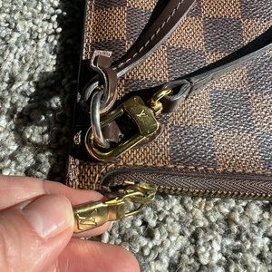Louis Vuitton wristlet authentic